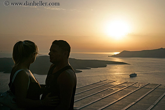 couple-n-sunset.jpg