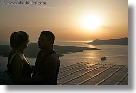 images/Europe/Greece/Santorini/Scenics/couple-n-sunset.jpg