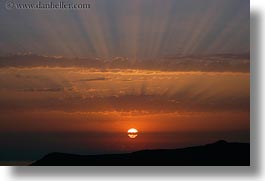 images/Europe/Greece/Santorini/Scenics/sunset-beams-3.jpg