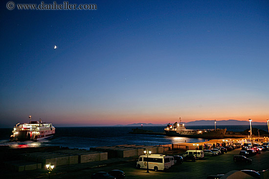 moon-n-ferry-boats-dawn-1.jpg