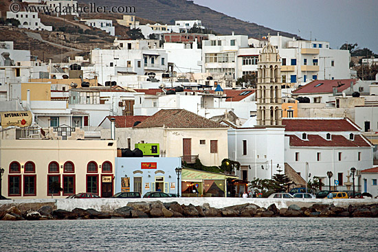 tinos-town-4.jpg