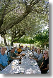 images/Europe/Greece/WtGroup/Misc/group-at-lunch.jpg