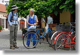 images/Europe/Hungary/BR-Group/Lori/lori-talking-to-old-man-w-bike-2.jpg