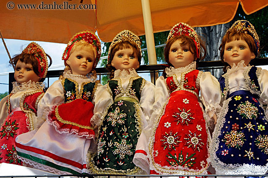 hungarian-dolls-1.jpg