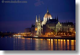 images/Europe/Hungary/Budapest/Buildings/Parliament/parliament-at-nite.jpg