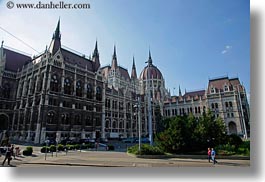 images/Europe/Hungary/Budapest/Buildings/Parliament/parliament-bldg.jpg
