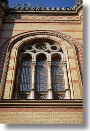 images/Europe/Hungary/Budapest/Buildings/Synagogue/Exterior/arched-windows-1.jpg