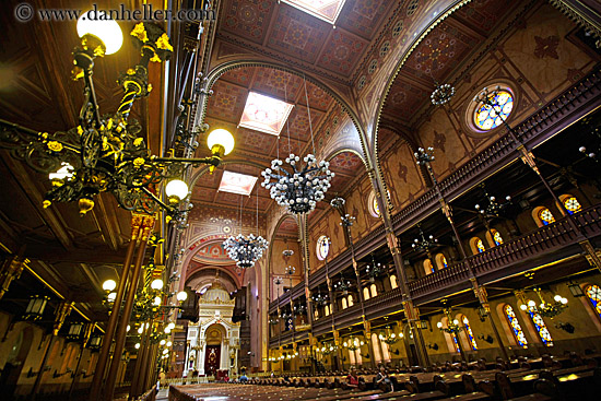 temple-interior-02.jpg