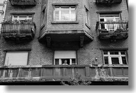 images/Europe/Hungary/Budapest/Buildings/building-bw.jpg