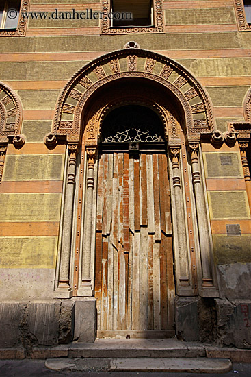 temple-facade-02.jpg