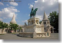 images/Europe/Hungary/Budapest/CastleHill/castle-tower-n-horse-statue-1.jpg