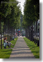 images/Europe/Hungary/Budapest/People/Women/woman-on-bench-w-trees.jpg