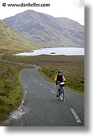 images/Europe/Ireland/Connemara/Bikers/jill-bike-long-road-02.jpg