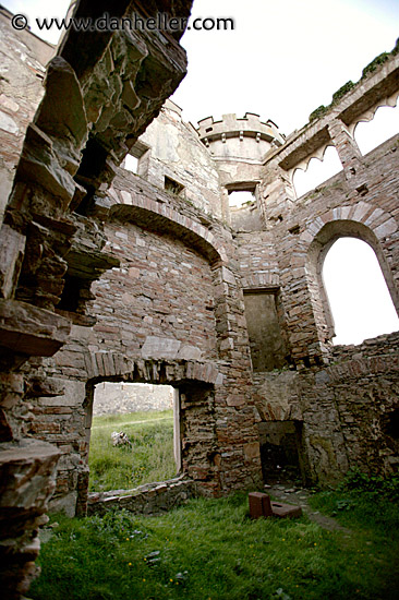 clifden-castle-06.jpg