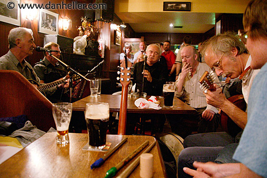 pub-musicians-4.jpg