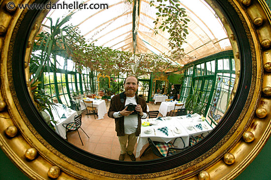 round-mirror-1.jpg