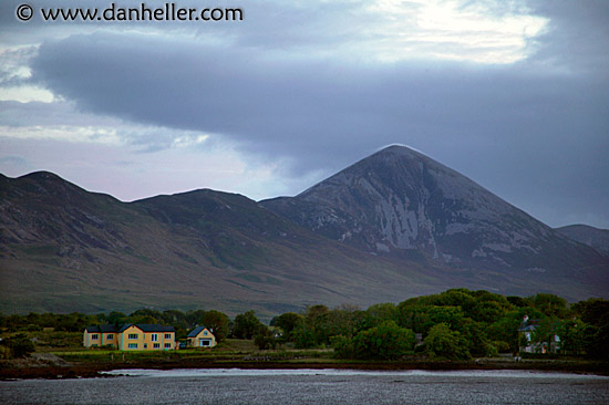 mt-croagh-patrick-1.jpg