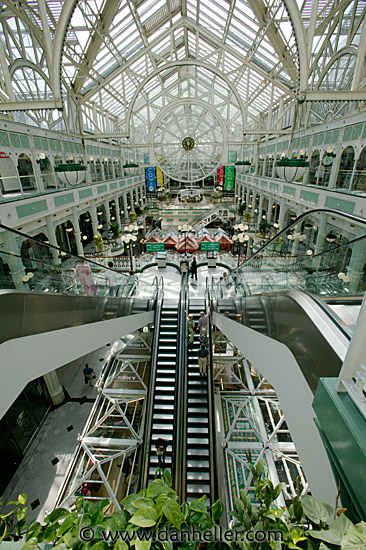 glass-mall-2.jpg