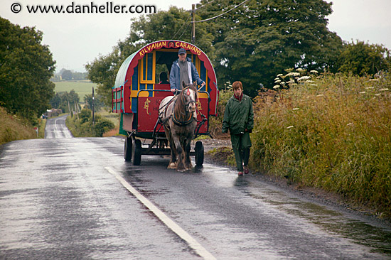 horse-caravan-2.jpg