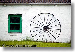 images/Europe/Ireland/Shannon/MountShannon/window-wheel.jpg