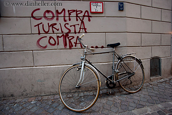 bolzano-bicycles-08.jpg