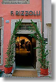 images/Europe/Italy/Dolomites/Bolzano/DoorsWindows/bolzano-door-2.jpg