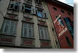 images/Europe/Italy/Dolomites/Bolzano/DoorsWindows/bolzano-windows-3.jpg
