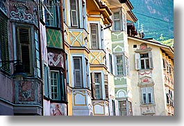 images/Europe/Italy/Dolomites/Bolzano/DoorsWindows/bolzano-windows-6.jpg