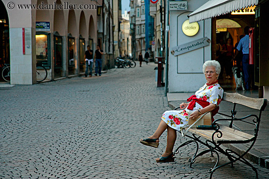 old-woman-on-bench-1.jpg