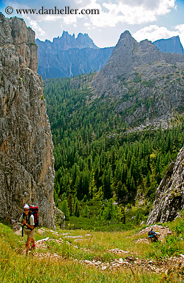 annie-n-gusela-mtns.jpg