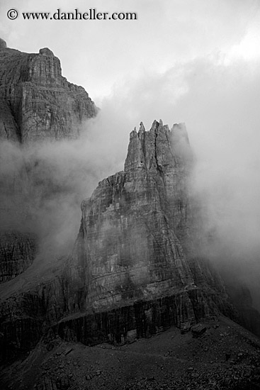 foggy-mtns-6-bw.jpg