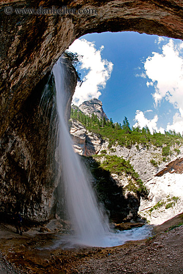 waterfalls-7.jpg