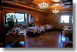 images/Europe/Italy/Dolomites/PassoGiau/Albergo/dining_room-1.jpg