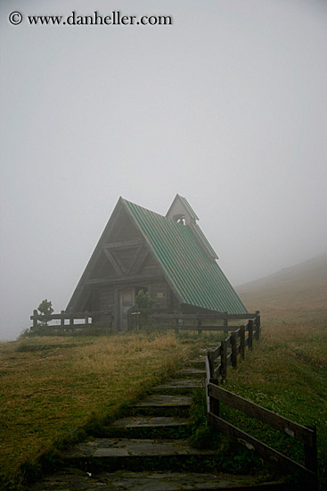 little-church-foggy-2.jpg