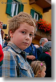 images/Europe/Italy/Dolomites/People/Kids/kids-in-costume-5.jpg