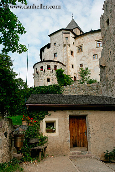 castle-11.jpg