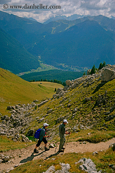 rosengarten-hikers-03.jpg