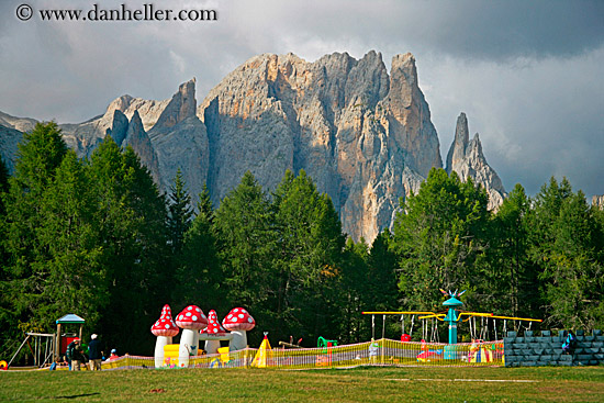 rosengarten-playground-2.jpg