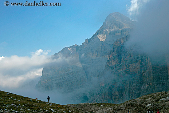 hiker-fog-mtns-2.jpg