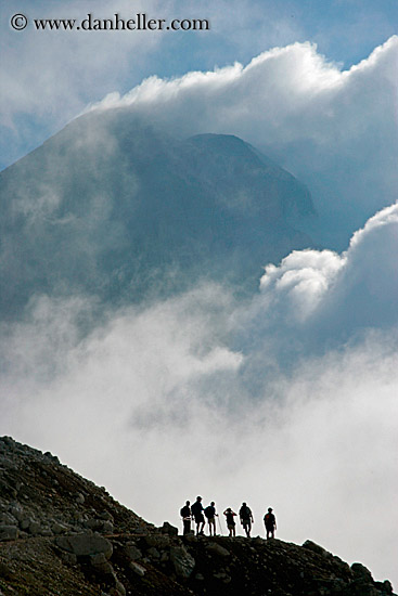 mtn-cloud-hiker-11.jpg