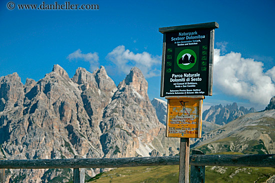 dolomite-park-sign-1.jpg