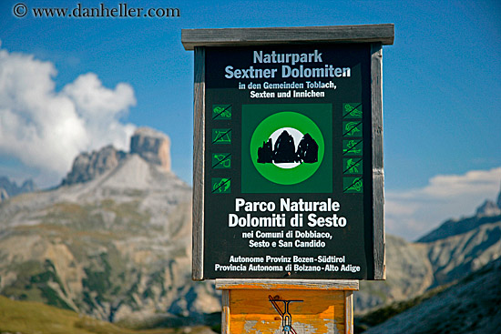 dolomite-park-sign-2.jpg