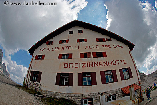 dreizennenhutte-3.jpg