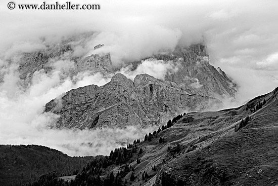 val-orsolina-7-bw.jpg