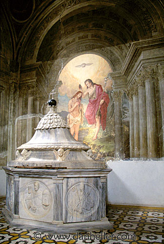 ravenna-church-3.jpg