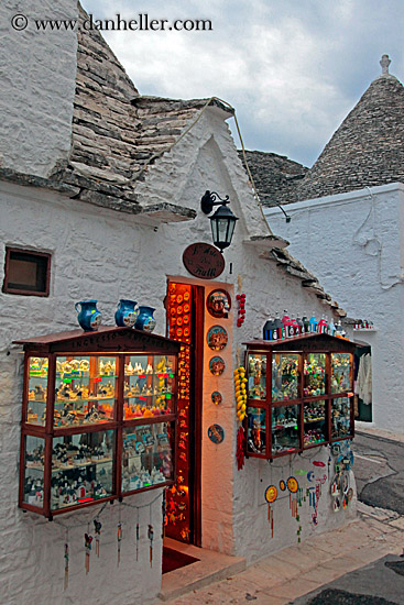 trulli-storefront-01.jpg