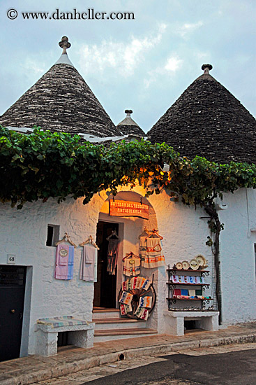 trulli-storefront-02.jpg