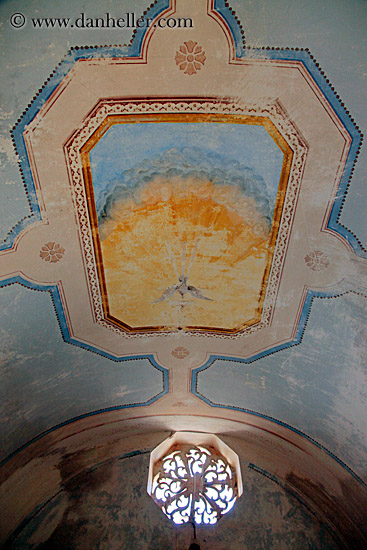 ceiling-fresco.jpg