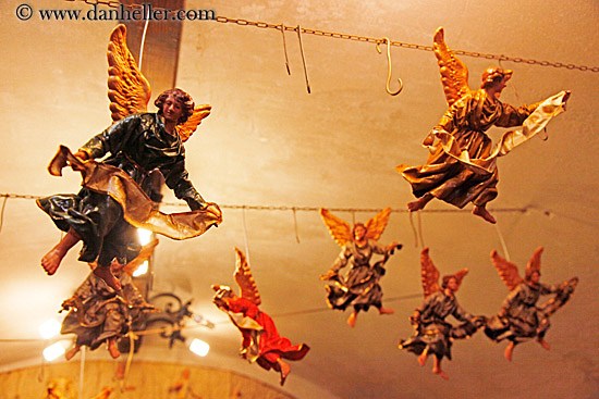 paper-mache-angels-1.jpg