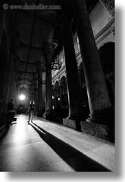 images/Europe/Italy/Puglia/Lecce/BasilicaDiCroce/long-shadows-6-bw.jpg